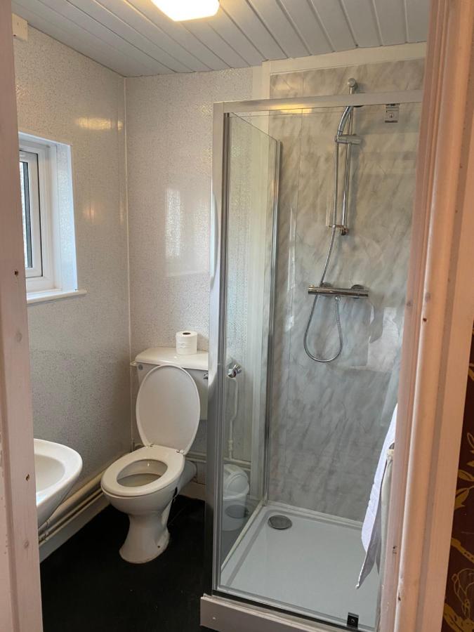The Traxx Hotel バンガー エクステリア 写真