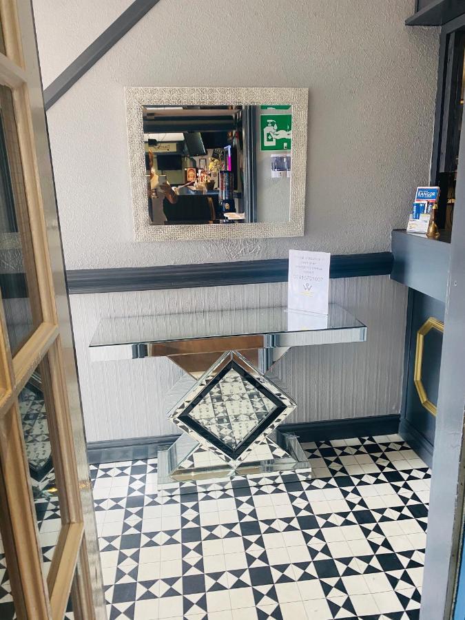The Traxx Hotel バンガー エクステリア 写真