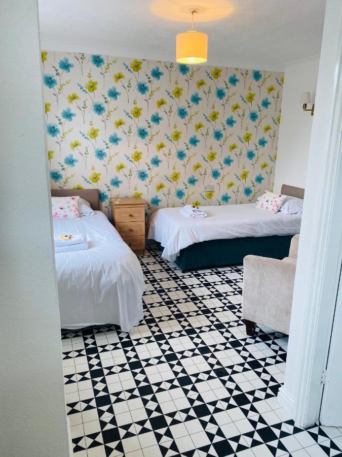 The Traxx Hotel バンガー エクステリア 写真
